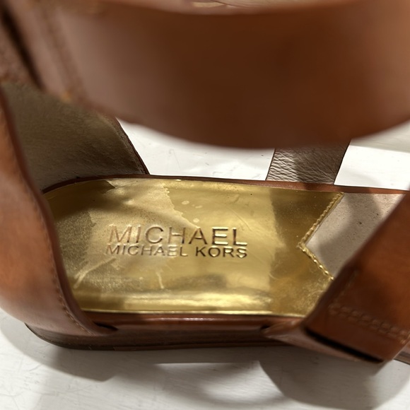MICHAEL MICHAEL KORS “Josephine Brown Leather Gladiator Flat Sandals (Sz: 8.5) - Picture 5 of 13